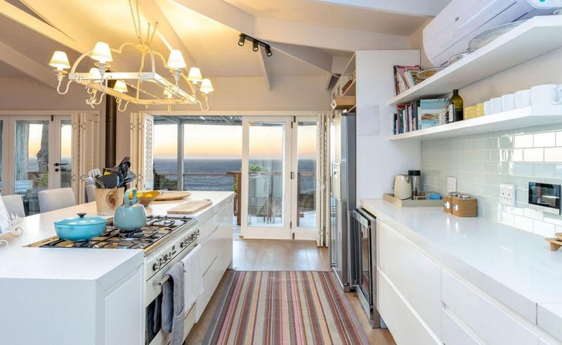 4 Bedroom Property for Sale in Llandudno Western Cape